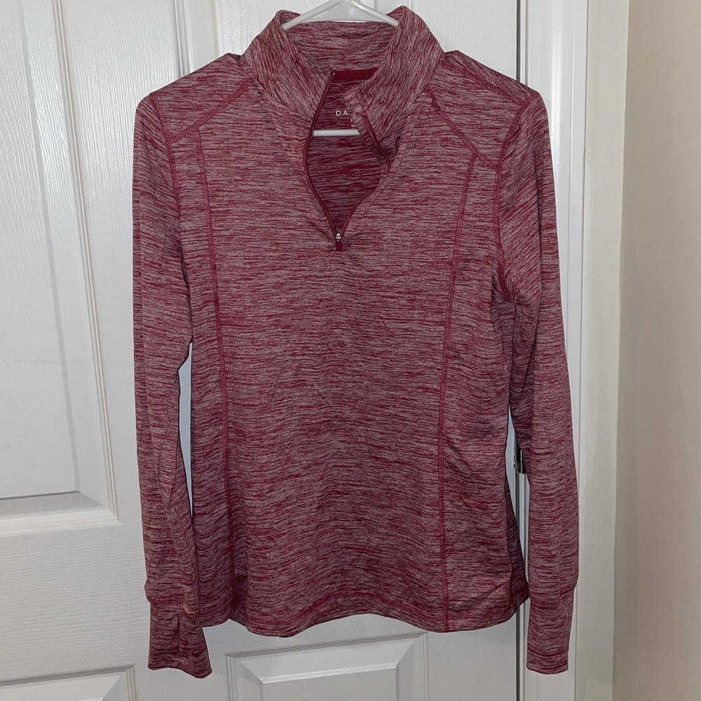 NWOT. Danskin Athletic Pullover. Size: S